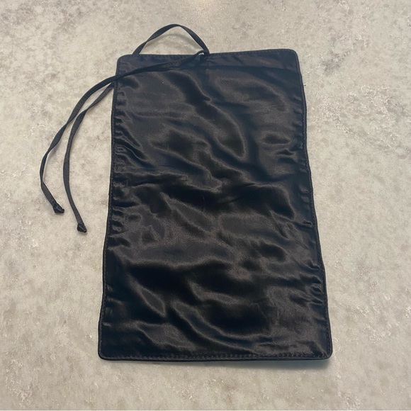 J.Crew Black Satin Jewelry Organizer - Picture 3 of 5